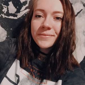 Meet your Posher, Avery